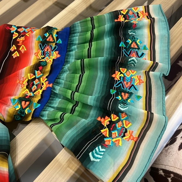 Vintage Collection Serape Tunic - Picture 8 of 10